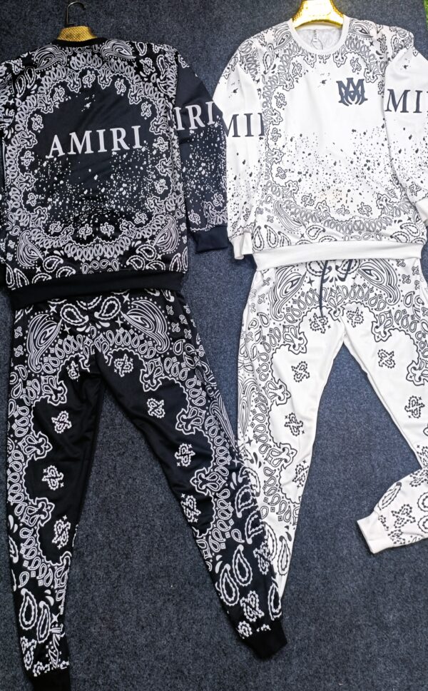 Imported track suit king Roma softy fabric free size.black and white